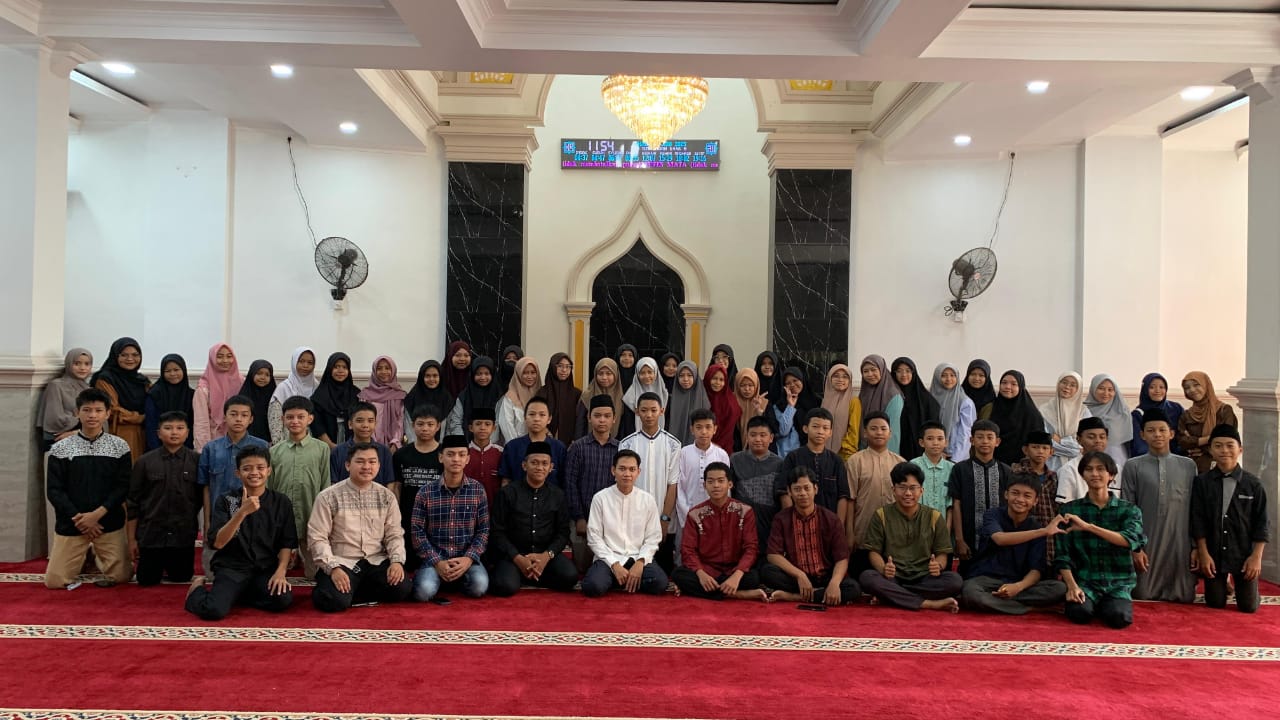 Membangun Kesadaran dan Spiritualitas Kader IPM Kota Makassar melalui Pengajian Rutin